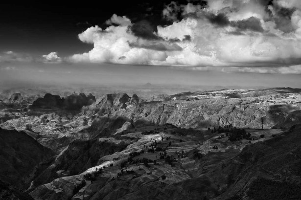 gallery/artistic-photograph-of-simien-mountains-ethiopia-amar-guillen-photographer