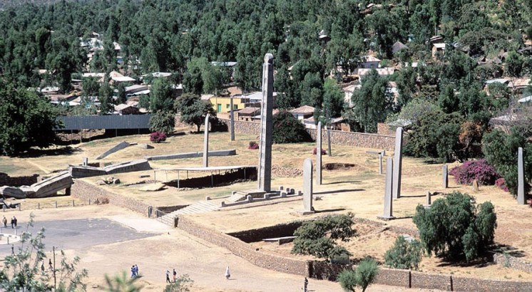 gallery/axum